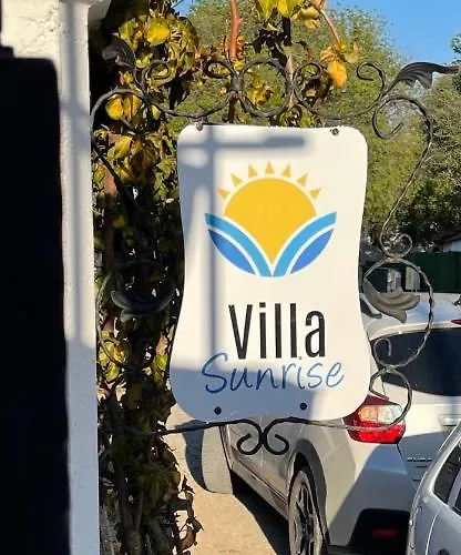 Вилла Sunrise *